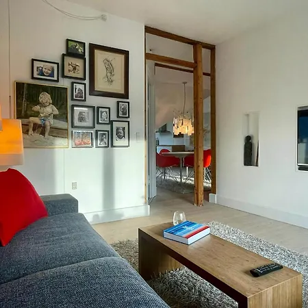 Renovated 1880s Flat High Up In Vesterbro Lejlighed København