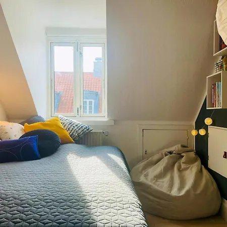 Renovated 1880s Flat High Up In Vesterbro Lejlighed København